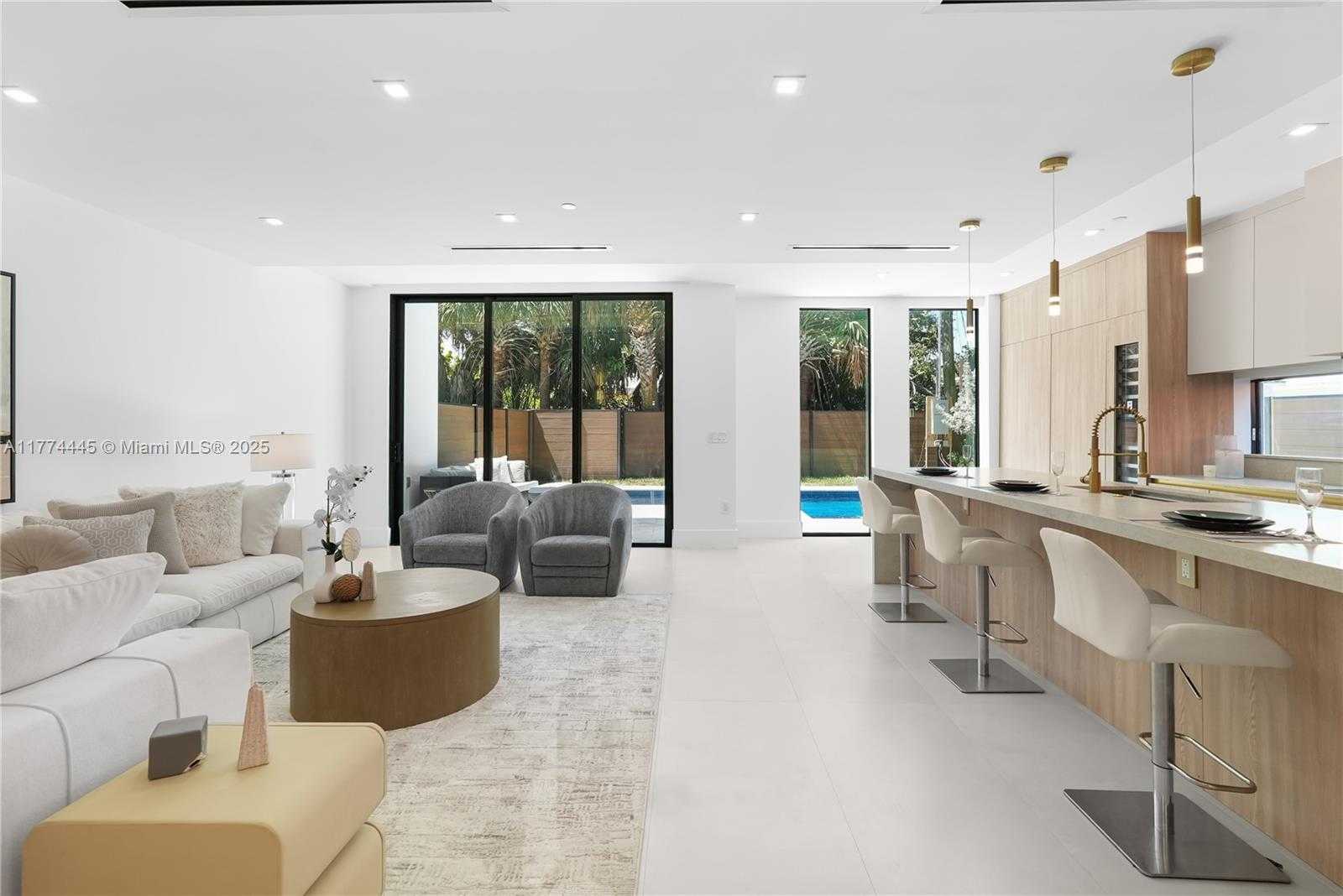Small Image of 1825 NORTH EAST 26TH AVE #C, Fort Lauderdale Number 12