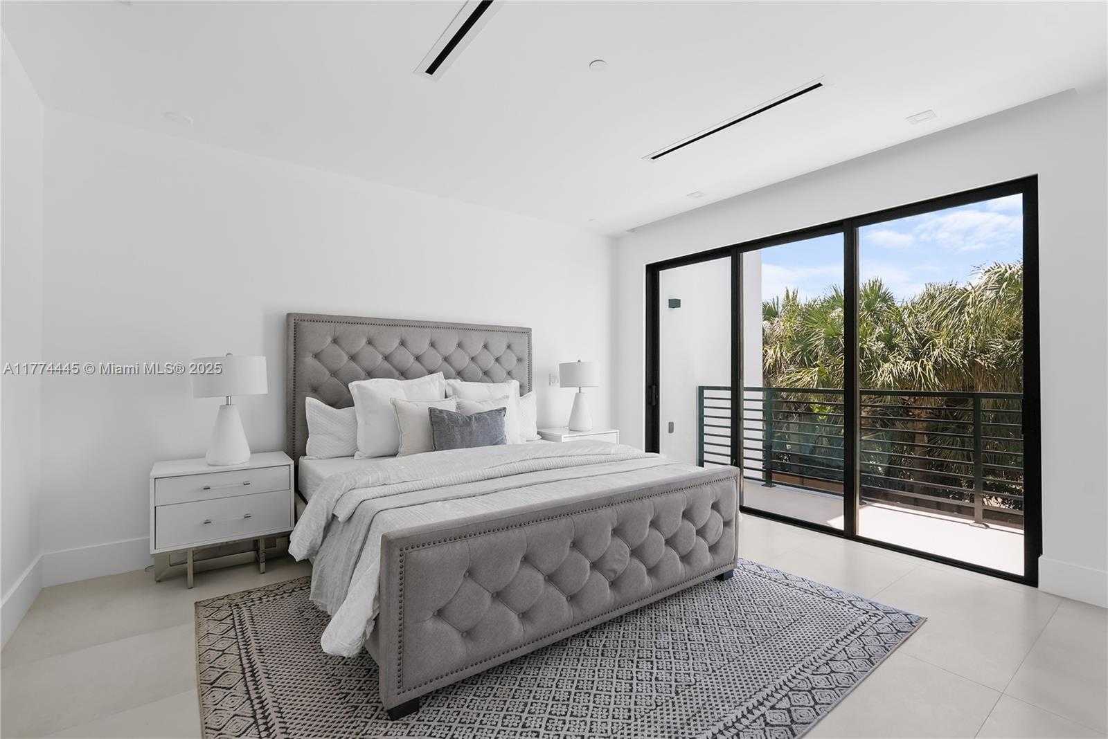 Small Image of 1825 NORTH EAST 26TH AVE #C, Fort Lauderdale Number 15