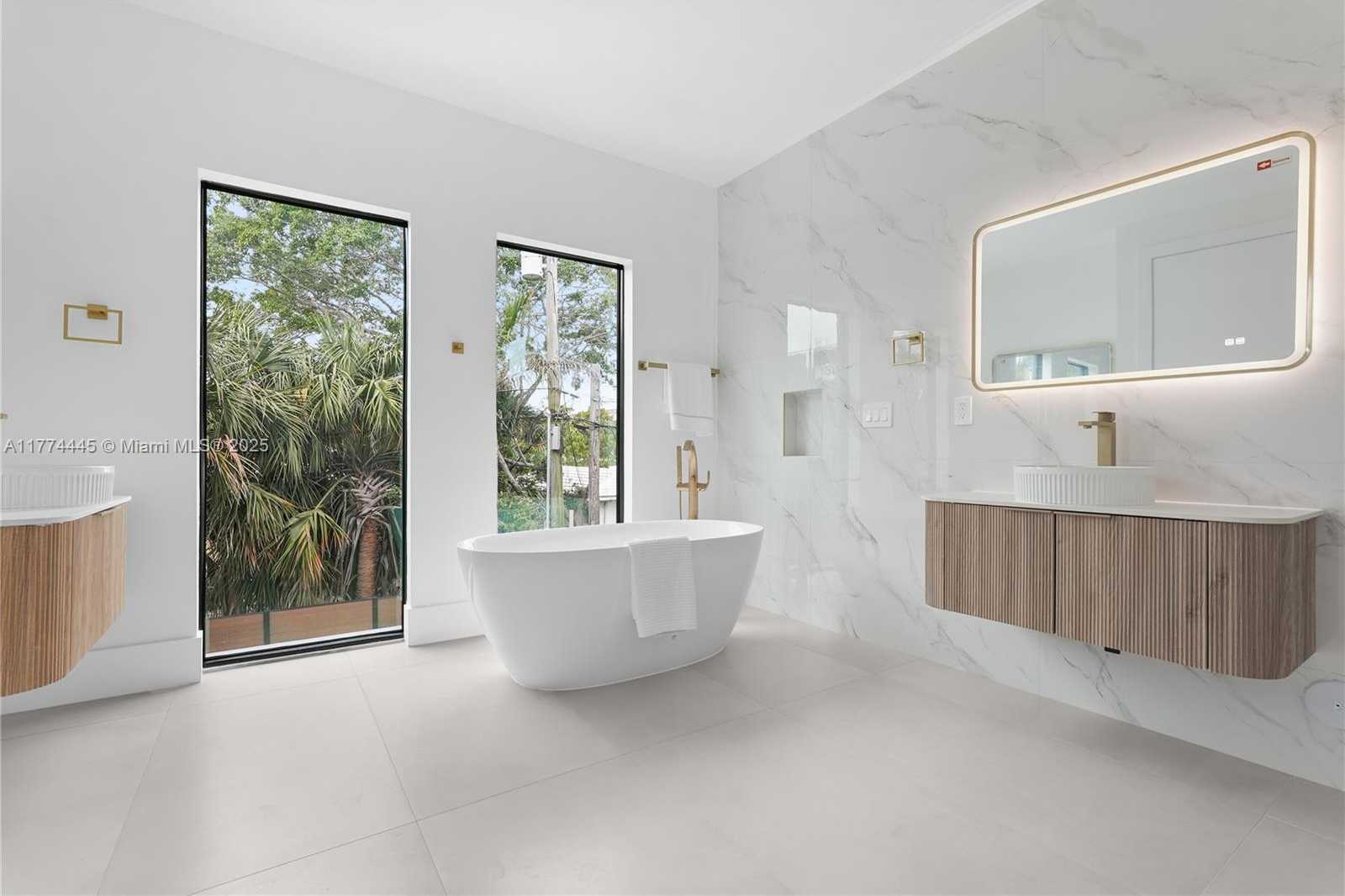Small Image of 1825 NORTH EAST 26TH AVE #C, Fort Lauderdale Number 16