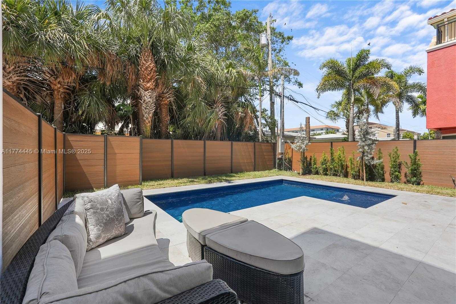 Small Image of 1825 NORTH EAST 26TH AVE #C, Fort Lauderdale Number 25