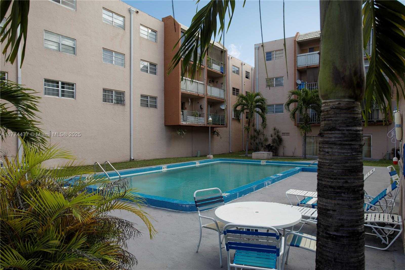 Small Image of 6130 WEST 19TH AVE #215, Hialeah Number 16