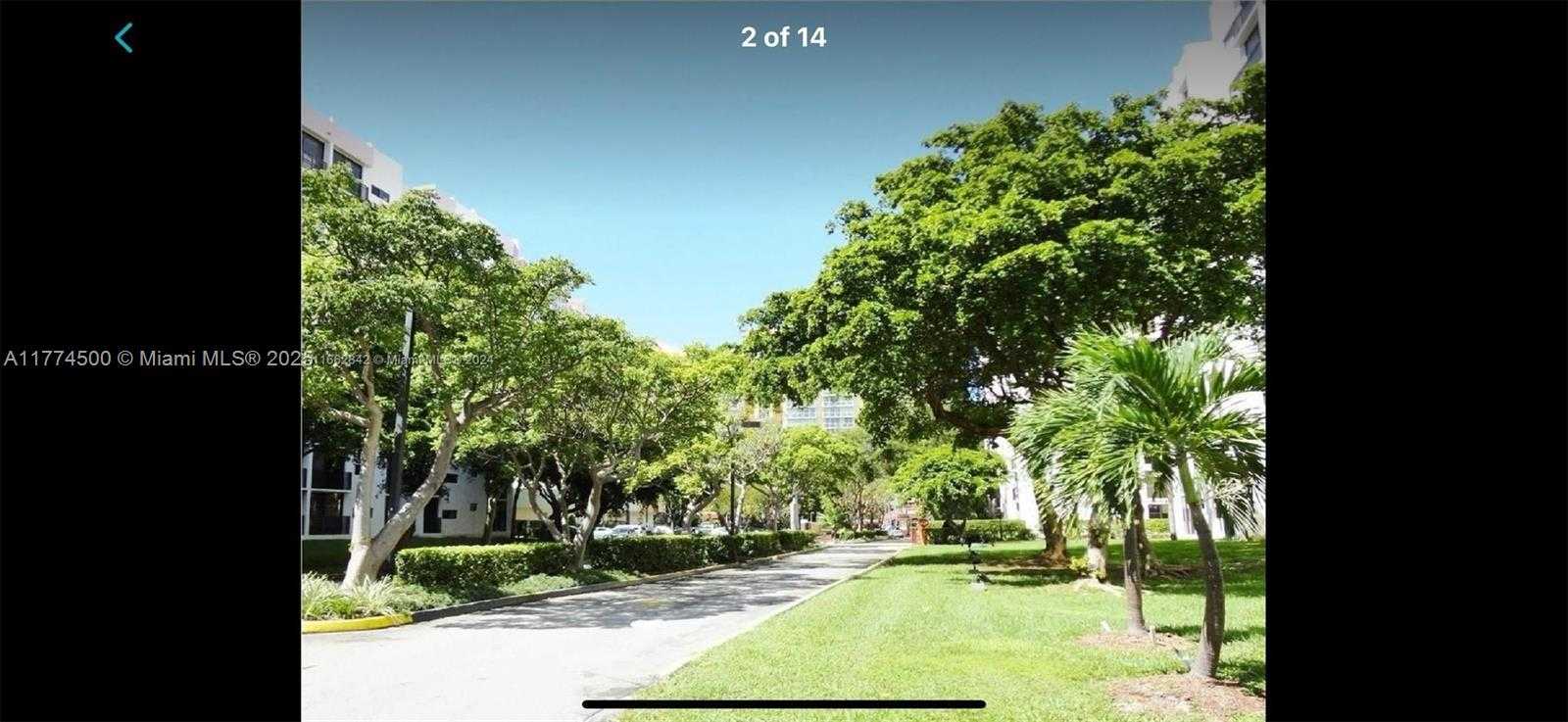 Small Image of 17021 NORTH BAY RD #414, Sunny Isles Beach Number 11