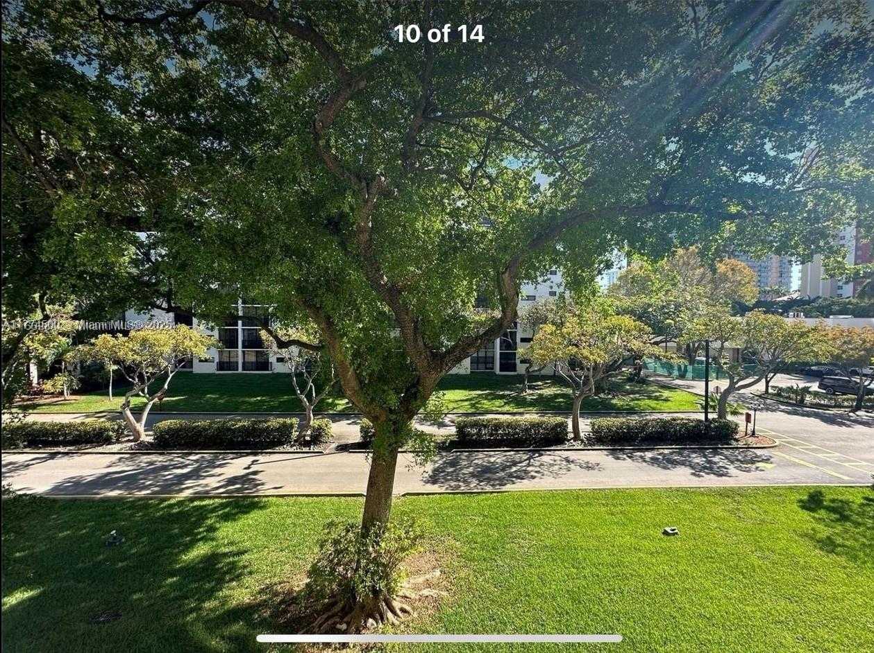 Small Image of 17021 NORTH BAY RD #414, Sunny Isles Beach Number 20