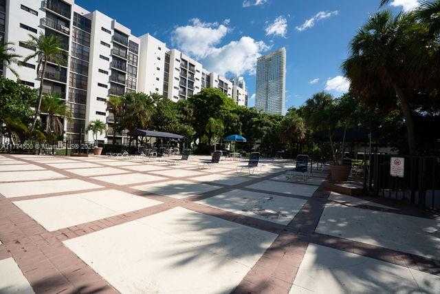 Small Image of 17021 NORTH BAY RD #414, Sunny Isles Beach Number 23