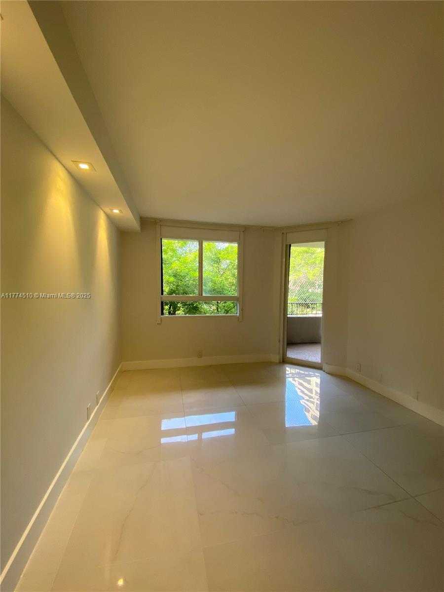 Small Image of 181 CRANDON BLVD #207, Key Biscayne Number 9
