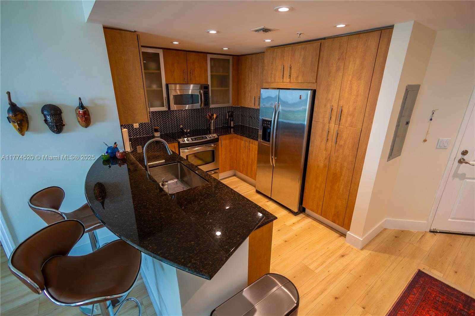 Small Image of 7900 HARBOR ISLAND DR #619, North Bay Village Number 2