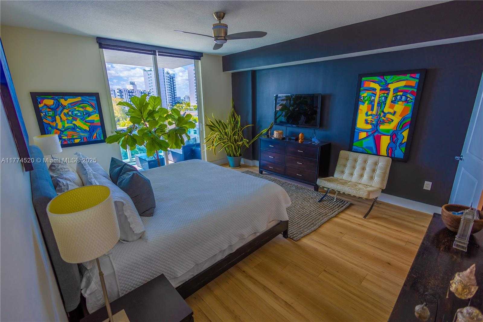 Small Image of 7900 HARBOR ISLAND DR #619, North Bay Village Number 6