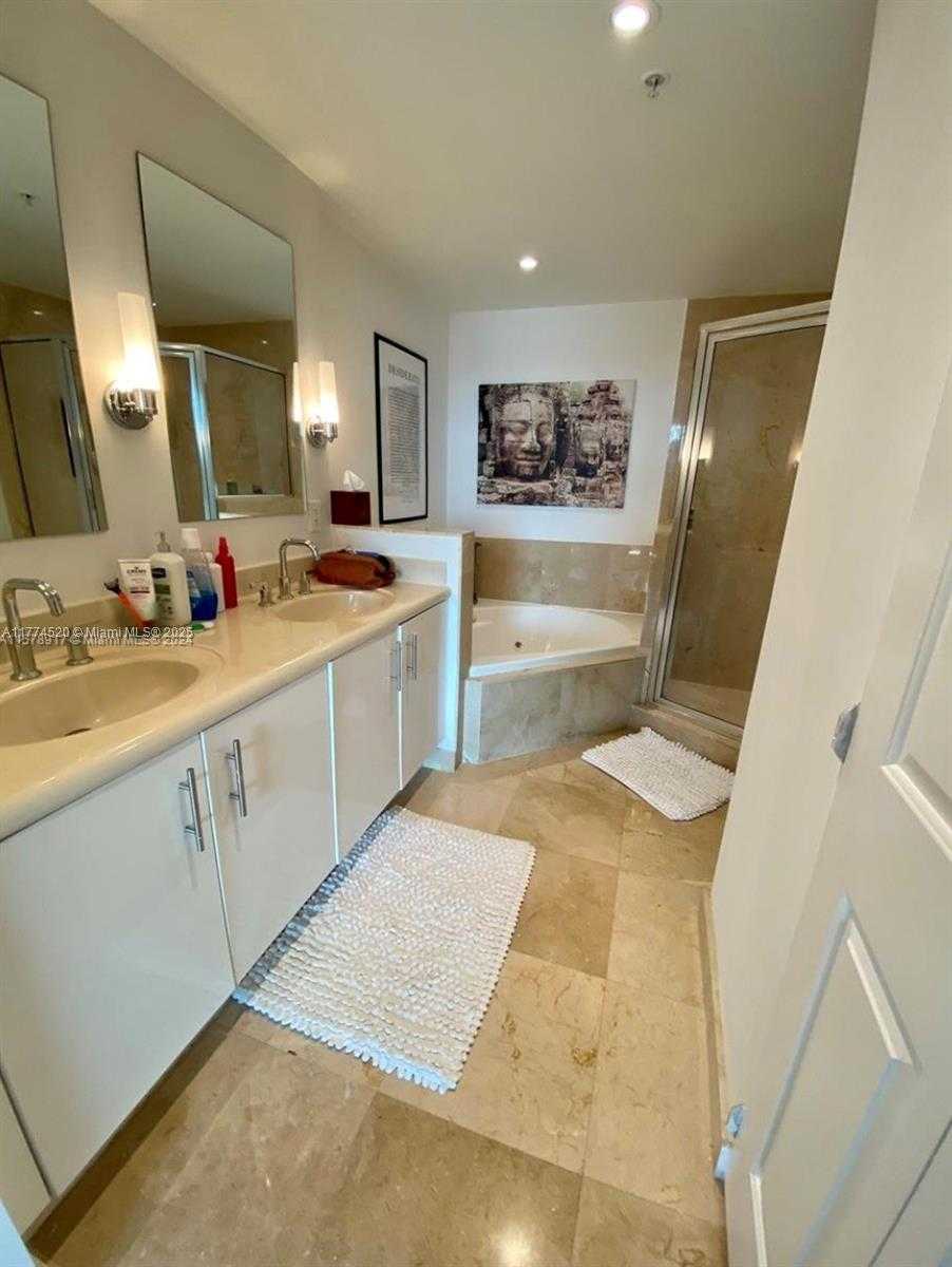 Small Image of 7900 HARBOR ISLAND DR #619, North Bay Village Number 9