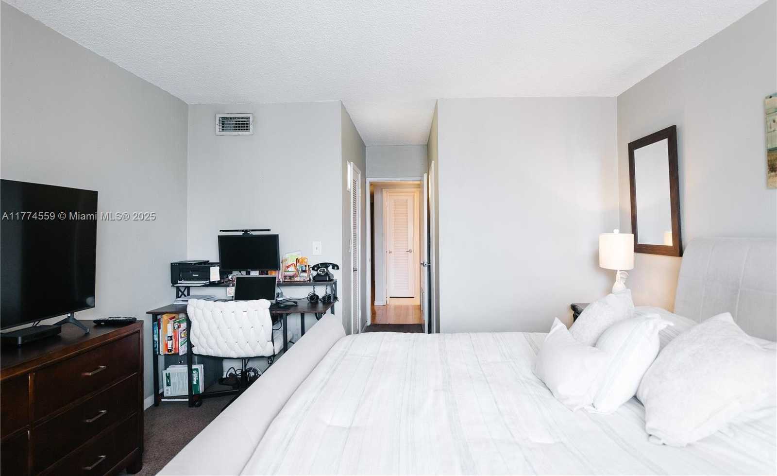 Small Image of 19390 COLLINS AVE #1614, Sunny Isles Beach Number 12