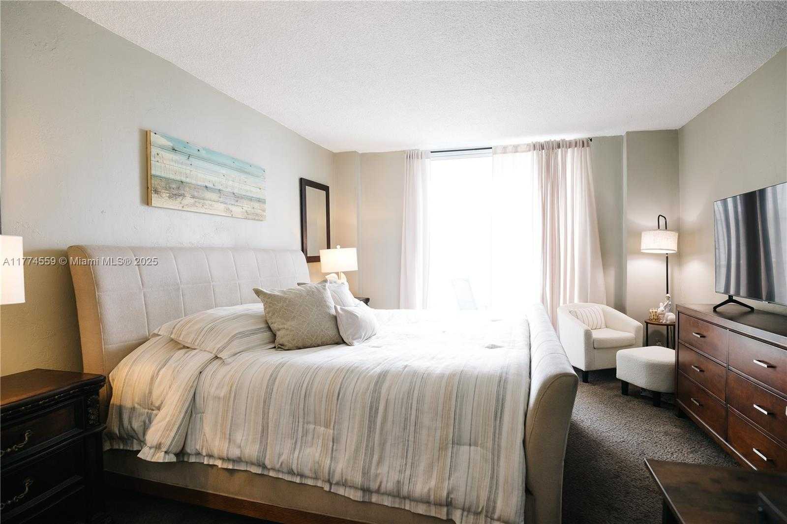 Small Image of 19390 COLLINS AVE #1614, Sunny Isles Beach Number 14