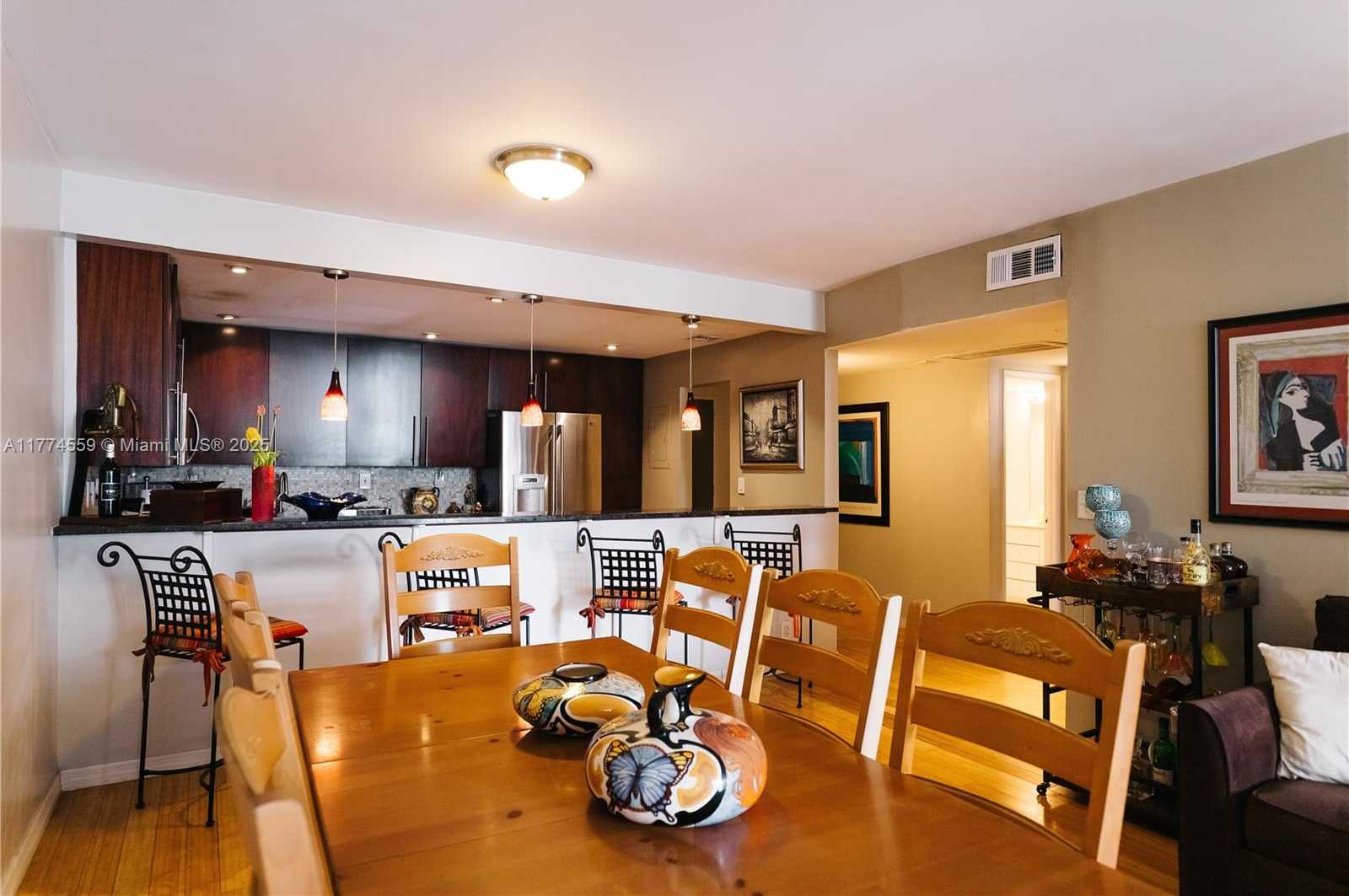 Small Image of 19390 COLLINS AVE #1614, Sunny Isles Beach Number 8