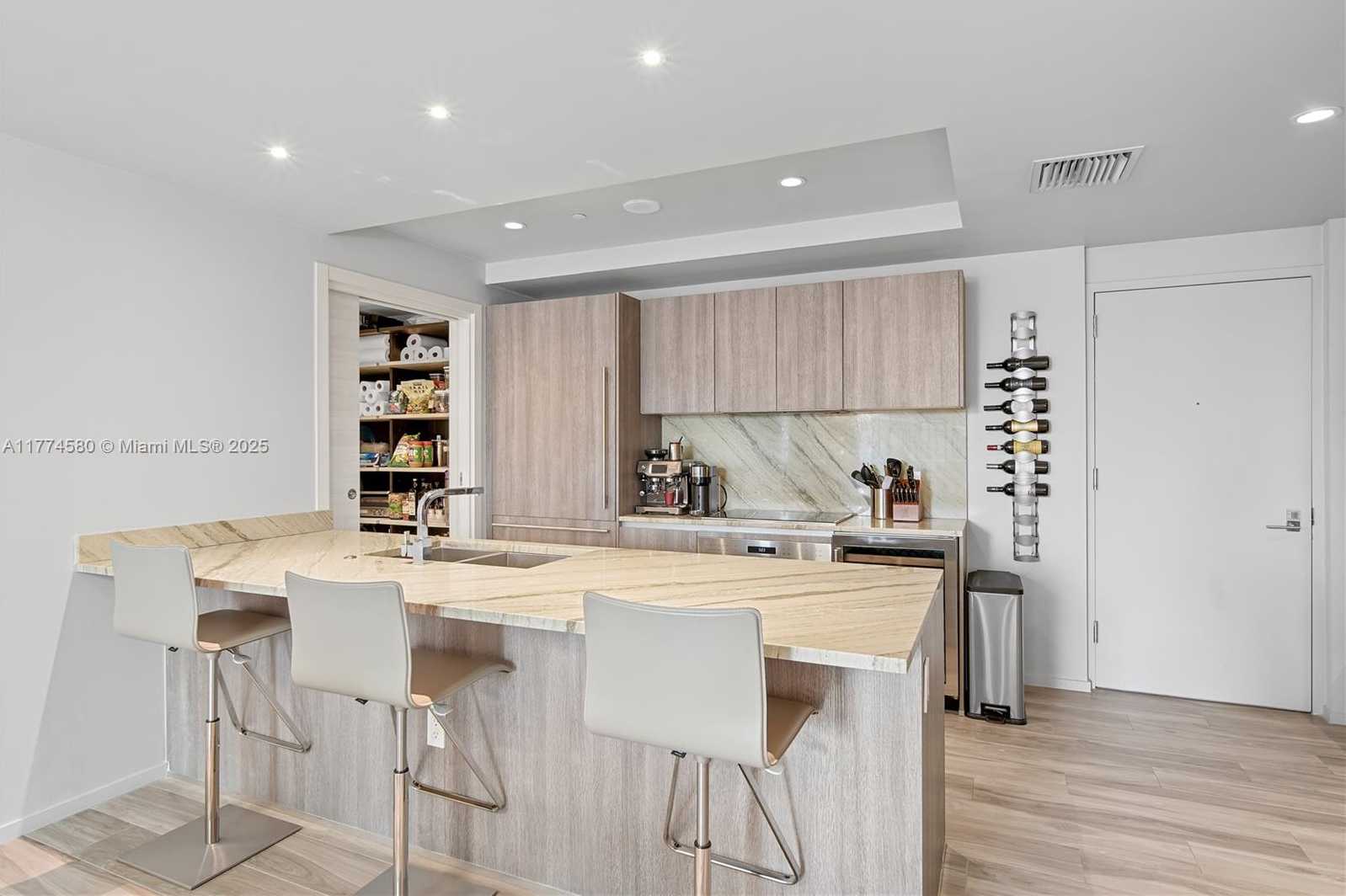 Small Image of 801 SOUTH MIAMI AVE #1410, Miami Number 11