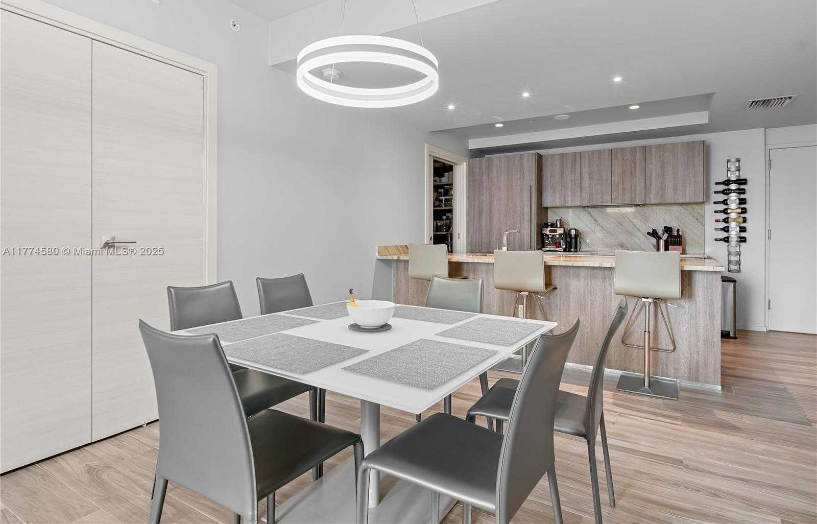 Small Image of 801 SOUTH MIAMI AVE #1410, Miami Number 12