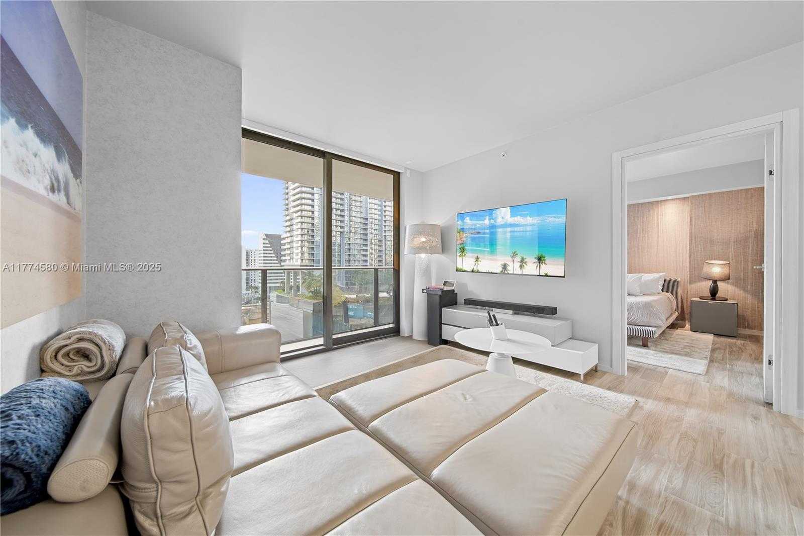 Small Image of 801 SOUTH MIAMI AVE #1410, Miami Number 17