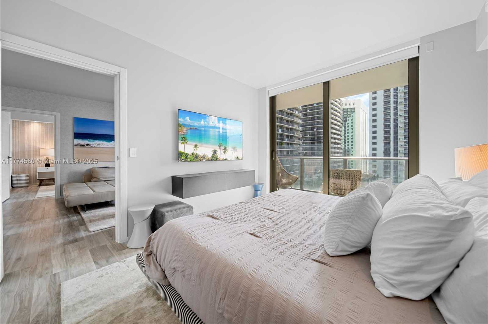 Small Image of 801 SOUTH MIAMI AVE #1410, Miami Number 18