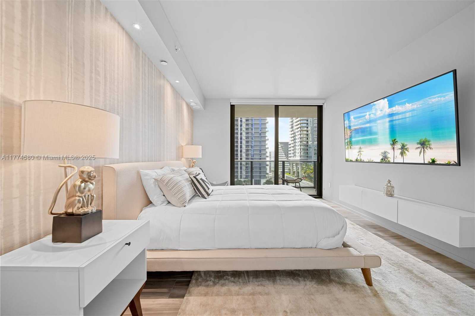 Small Image of 801 SOUTH MIAMI AVE #1410, Miami Number 22
