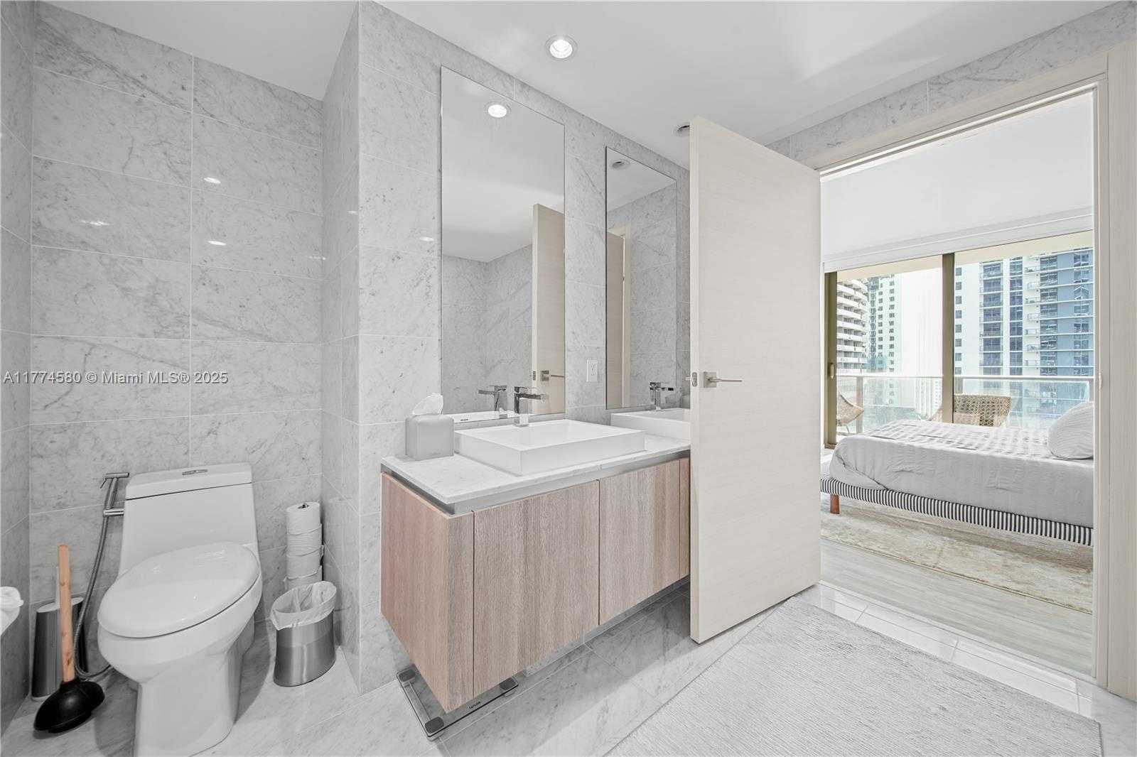 Small Image of 801 SOUTH MIAMI AVE #1410, Miami Number 27