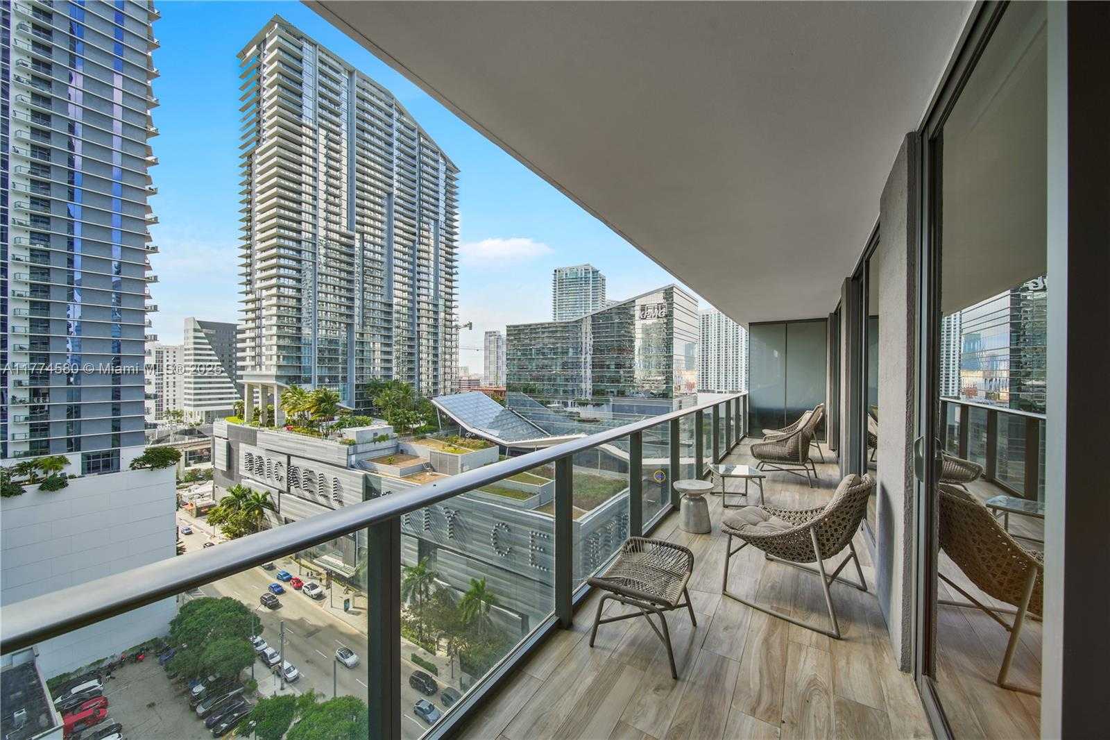 Small Image of 801 SOUTH MIAMI AVE #1410, Miami Number 35