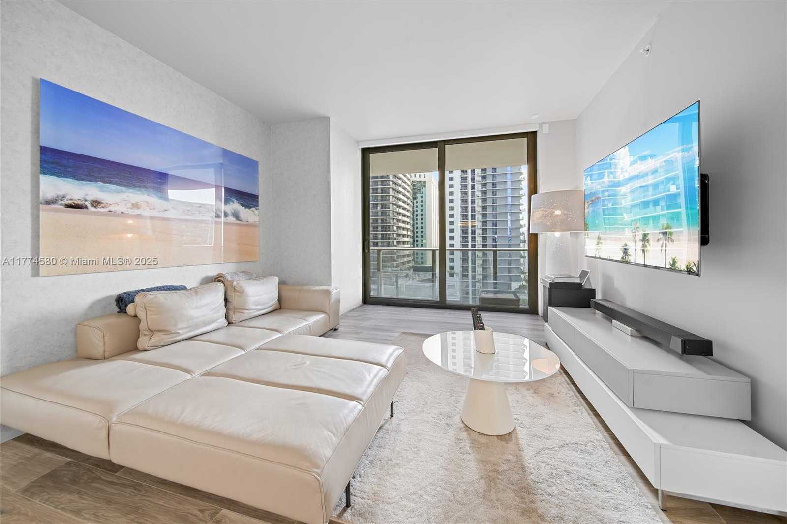 Small Image of 801 SOUTH MIAMI AVE #1410, Miami Number 7