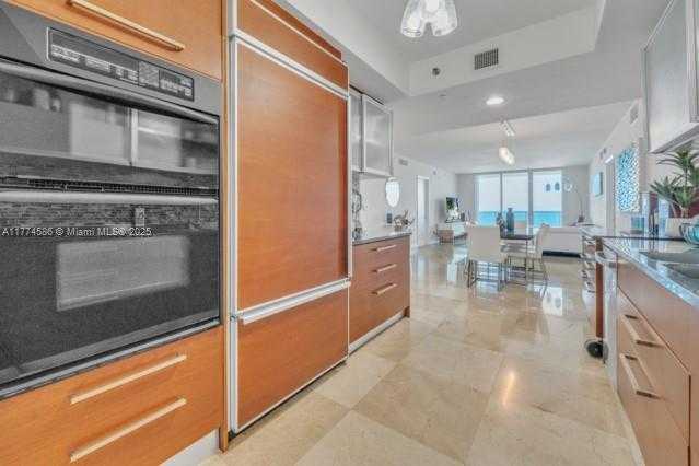 Small Image of 1850 SOUTH OCEAN DR #803, Hallandale Beach Number 11