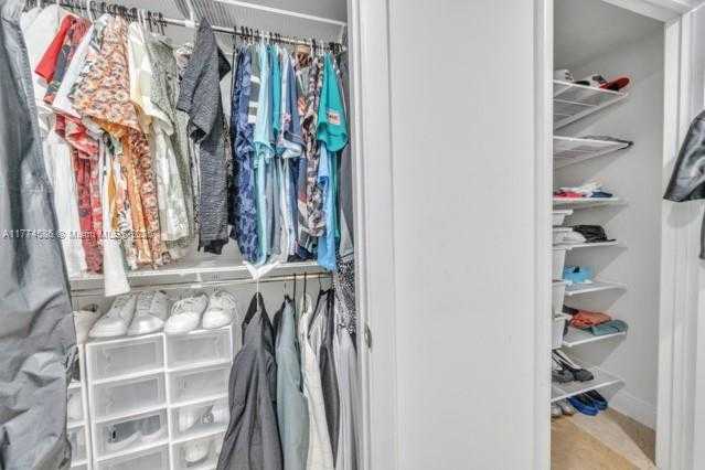 Small Image of 1850 SOUTH OCEAN DR #803, Hallandale Beach Number 19