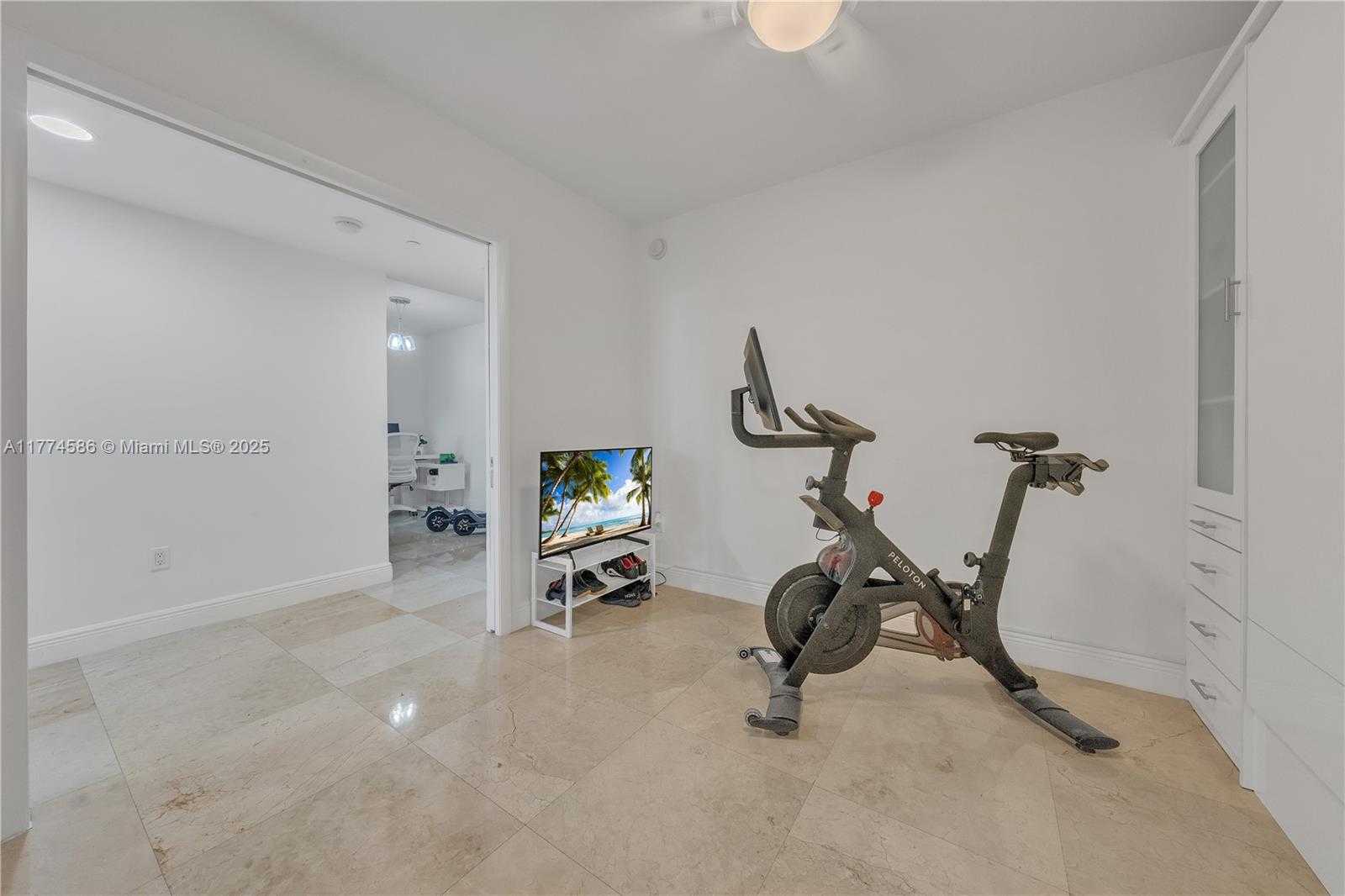 Small Image of 1850 SOUTH OCEAN DR #803, Hallandale Beach Number 26