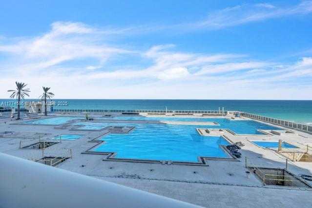 Small Image of 1850 SOUTH OCEAN DR #803, Hallandale Beach Number 3