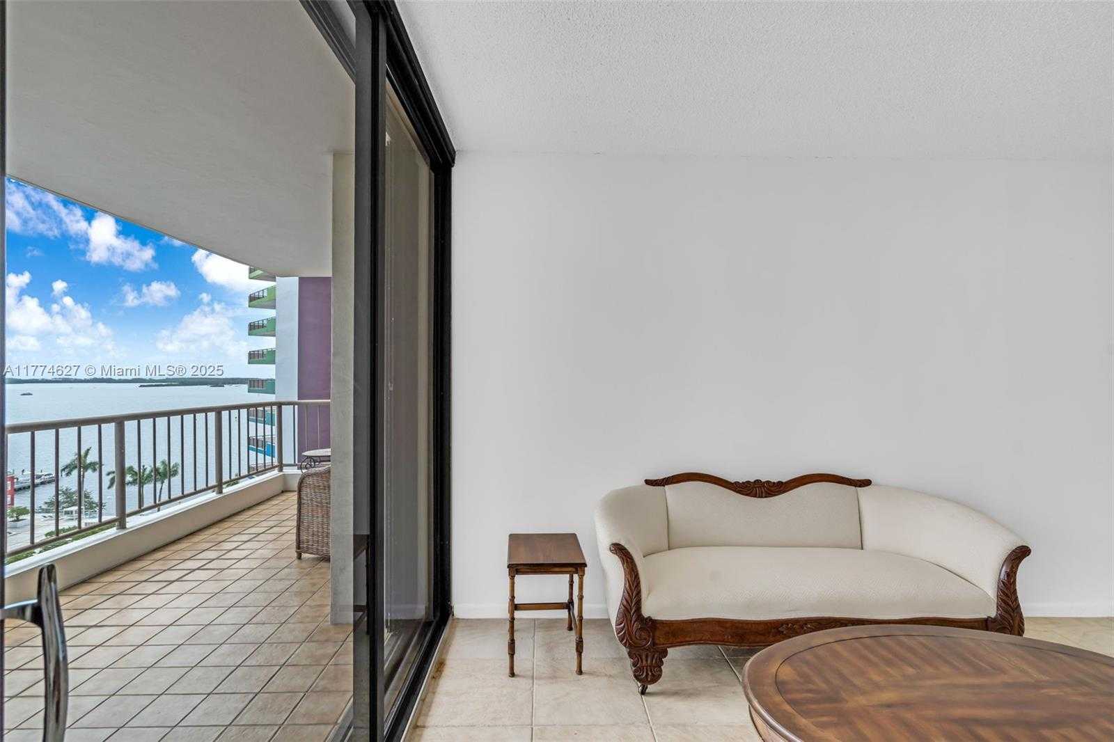 Small Image of 1581 BRICKELL AVE #808, Miami Number 14