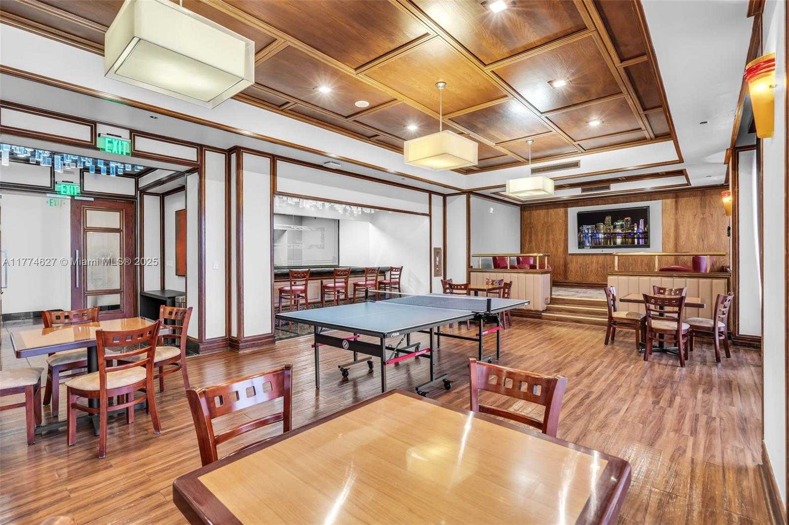 Small Image of 1581 BRICKELL AVE #808, Miami Number 31