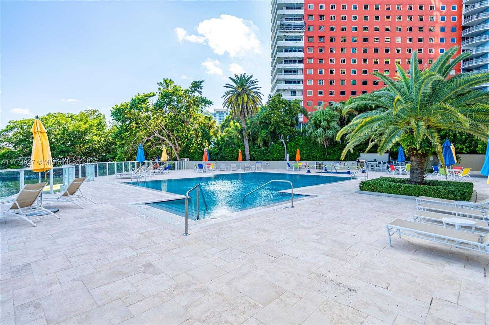 Small Image of 1581 BRICKELL AVE #808, Miami Number 39
