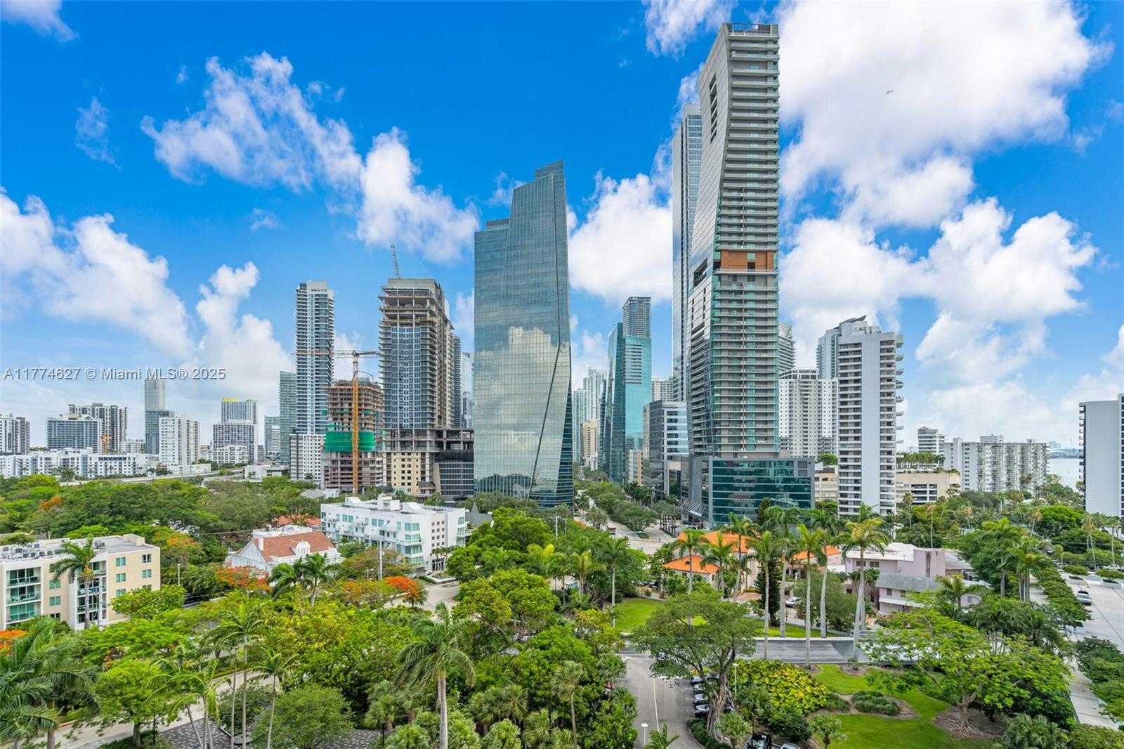 Small Image of 1581 BRICKELL AVE #808, Miami Number 5