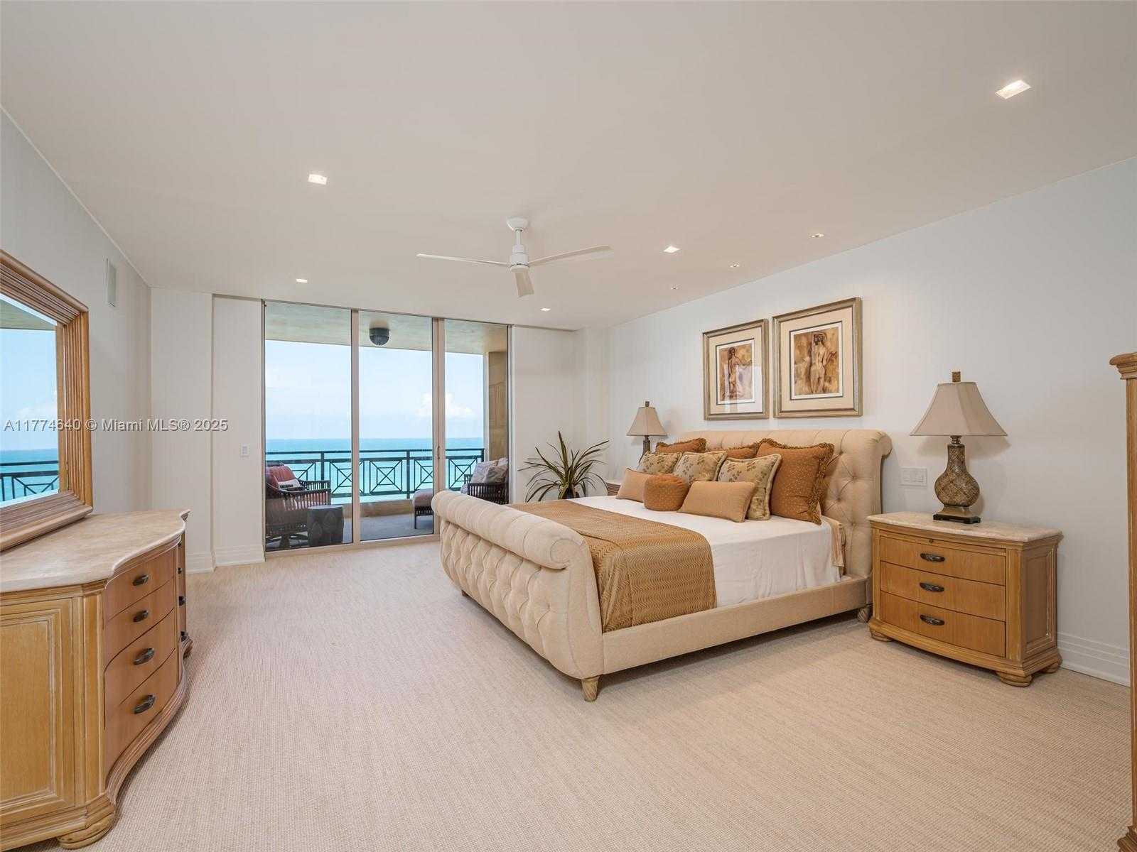 Small Image of 3501 NORTH OCEAN DRIVE #6E, Hollywood Number 16