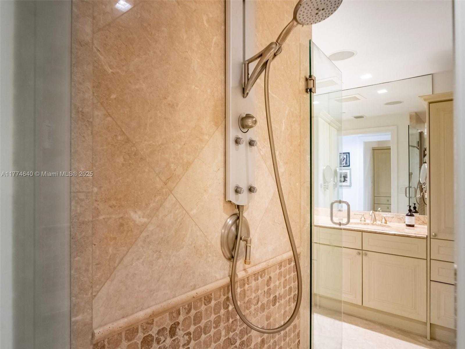 Small Image of 3501 NORTH OCEAN DRIVE #6E, Hollywood Number 20