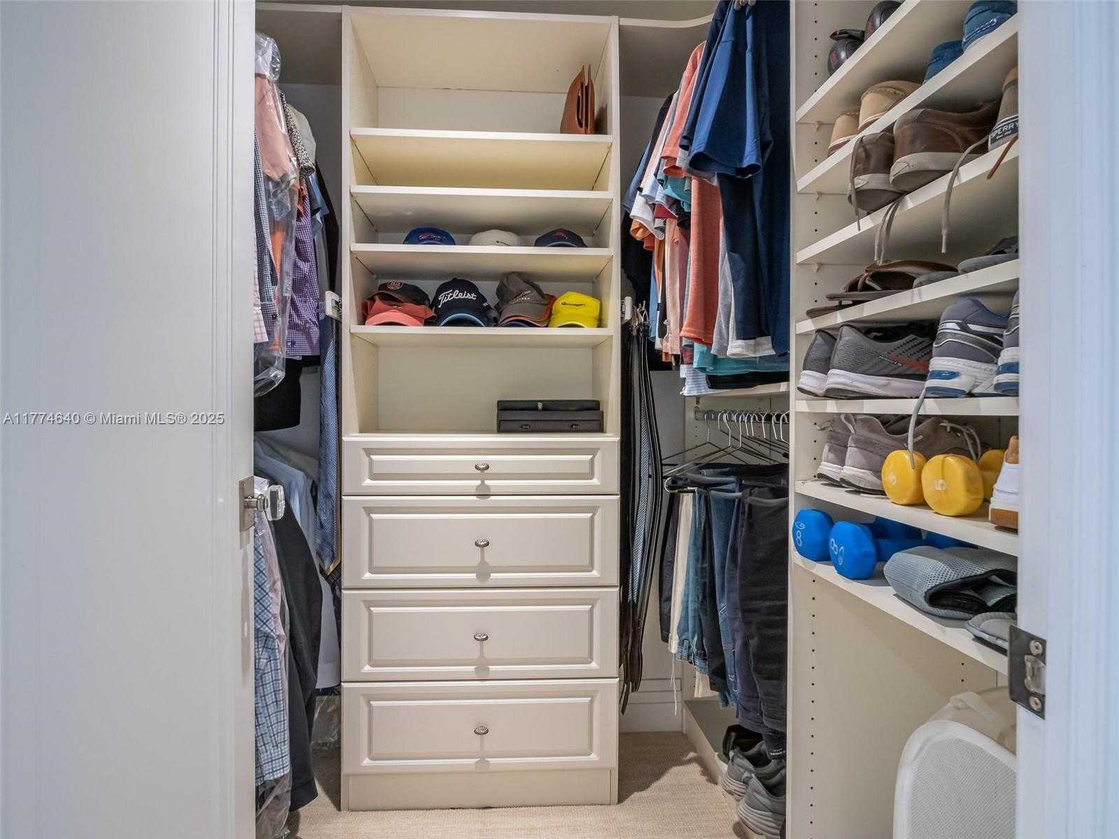 Small Image of 3501 NORTH OCEAN DRIVE #6E, Hollywood Number 23