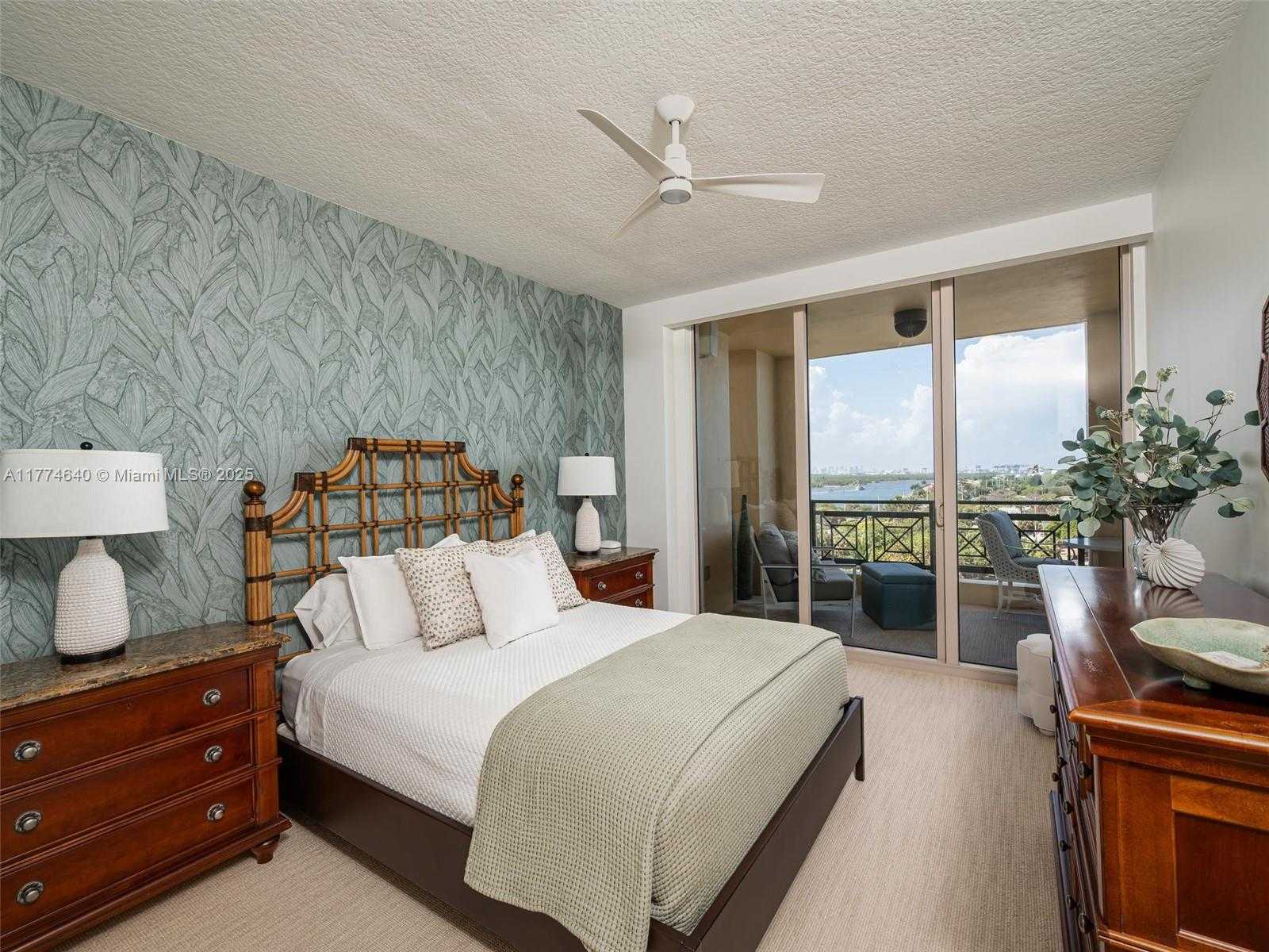 Small Image of 3501 NORTH OCEAN DRIVE #6E, Hollywood Number 29
