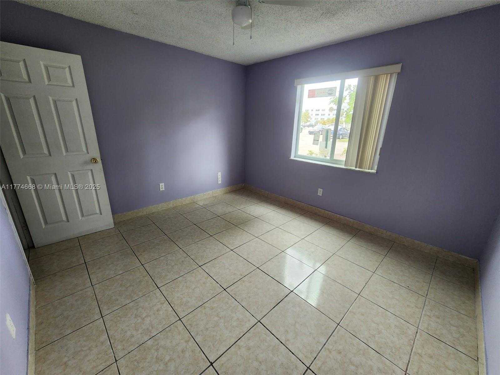 Small Image of 14830 NARANJA LAKES BLVD #A1A, Homestead Number 24