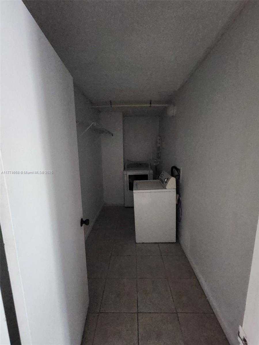 Small Image of 14830 NARANJA LAKES BLVD #A1A, Homestead Number 26