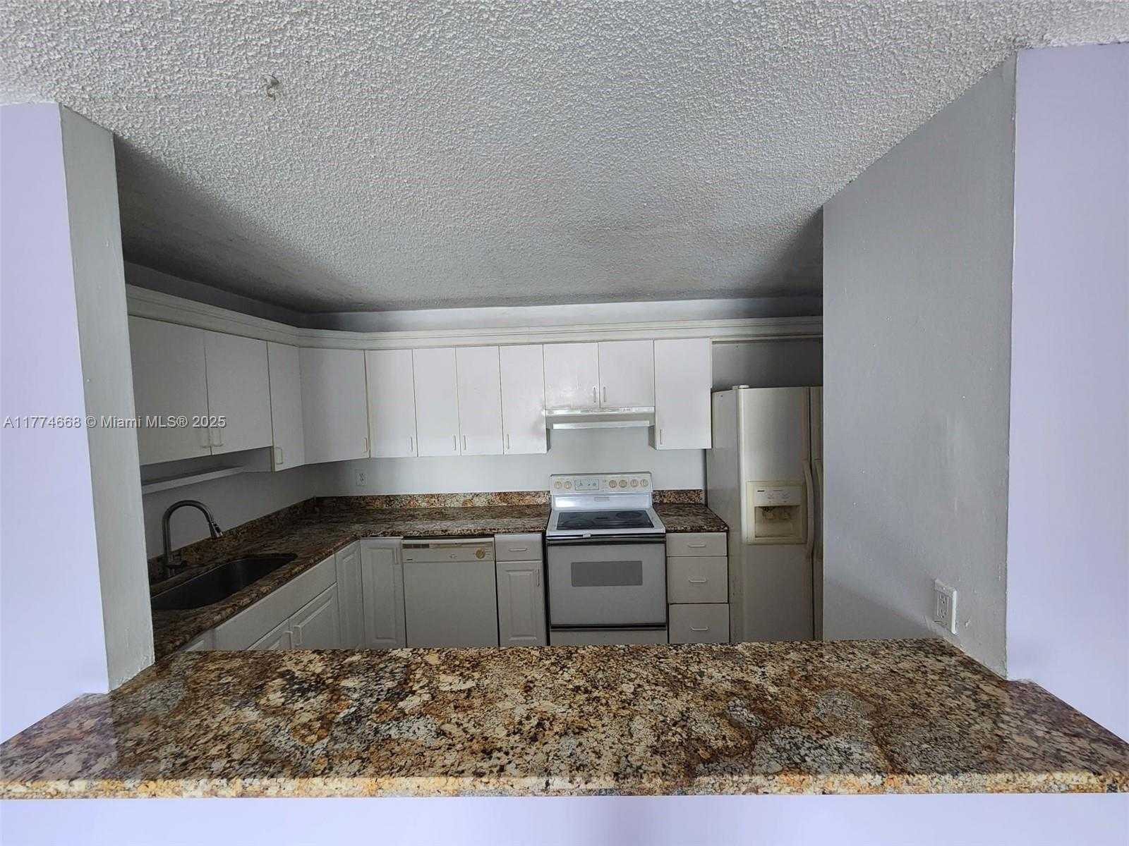 Small Image of 14830 NARANJA LAKES BLVD #A1A, Homestead Number 3