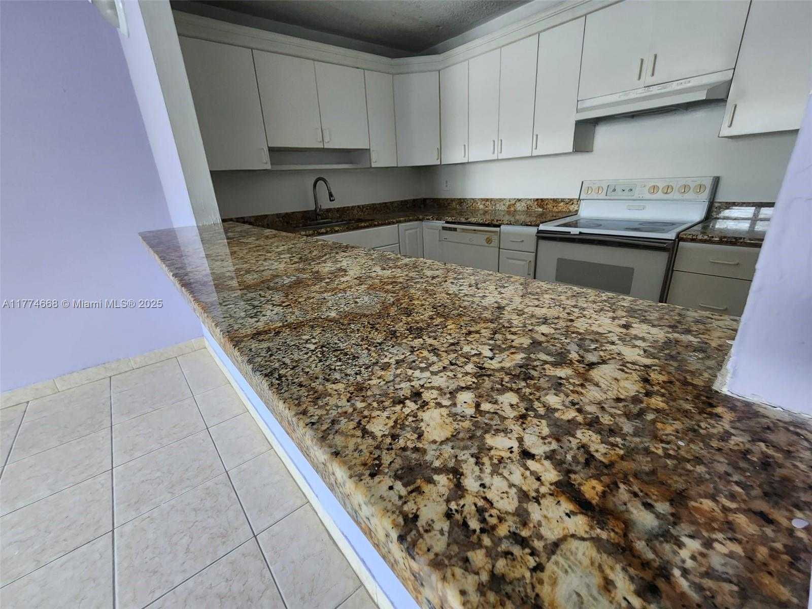 Small Image of 14830 NARANJA LAKES BLVD #A1A, Homestead Number 8