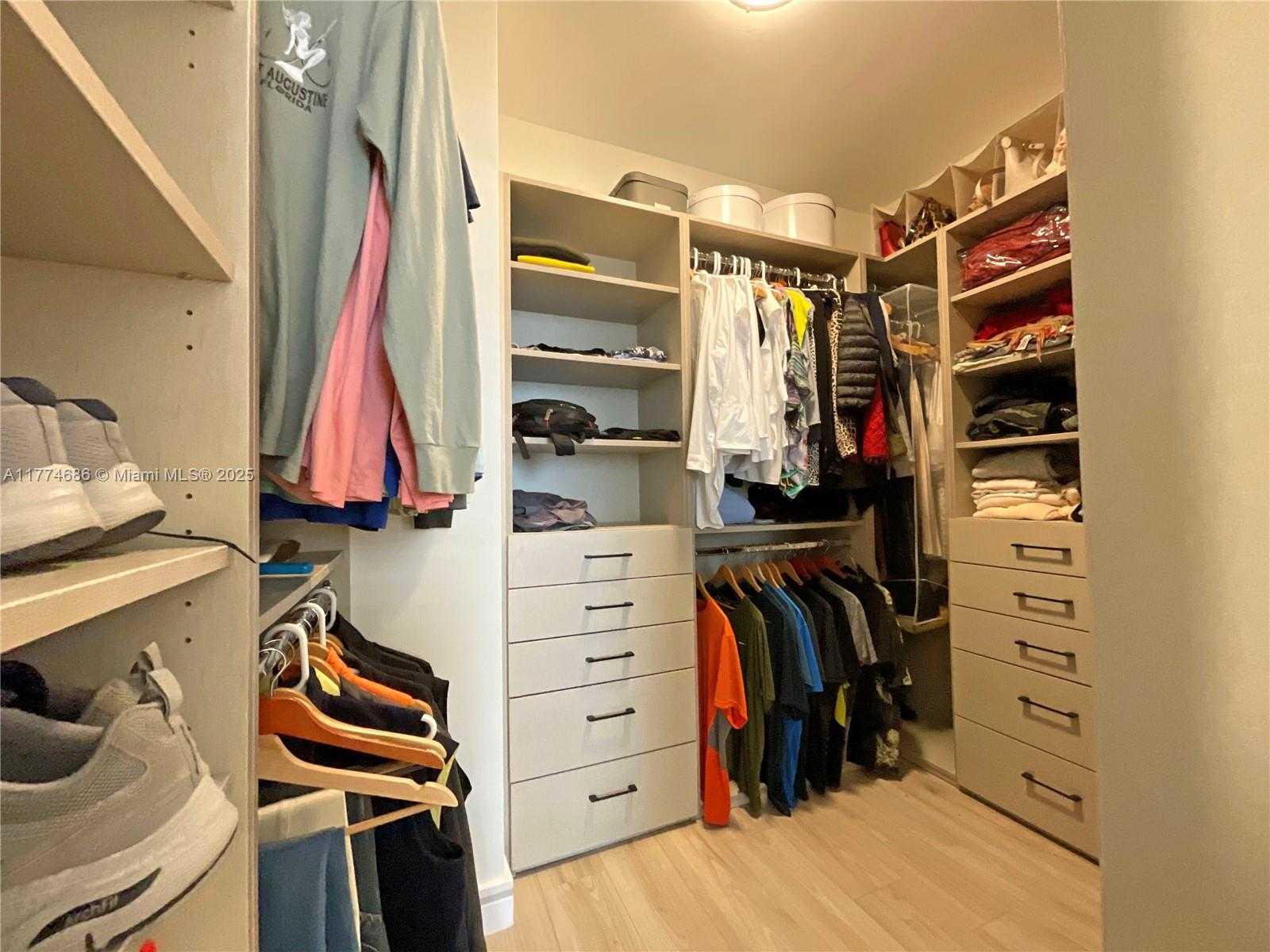 Small Image of 20191 EAST COUNTRY CLUB DR #1903, Aventura Number 10