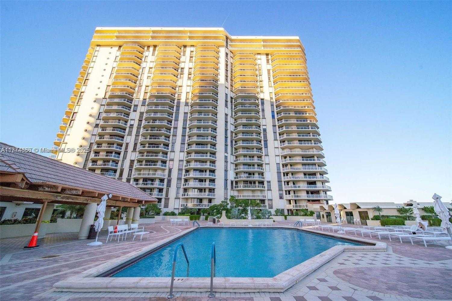 Small Image of 20191 EAST COUNTRY CLUB DR #1903, Aventura Number 19