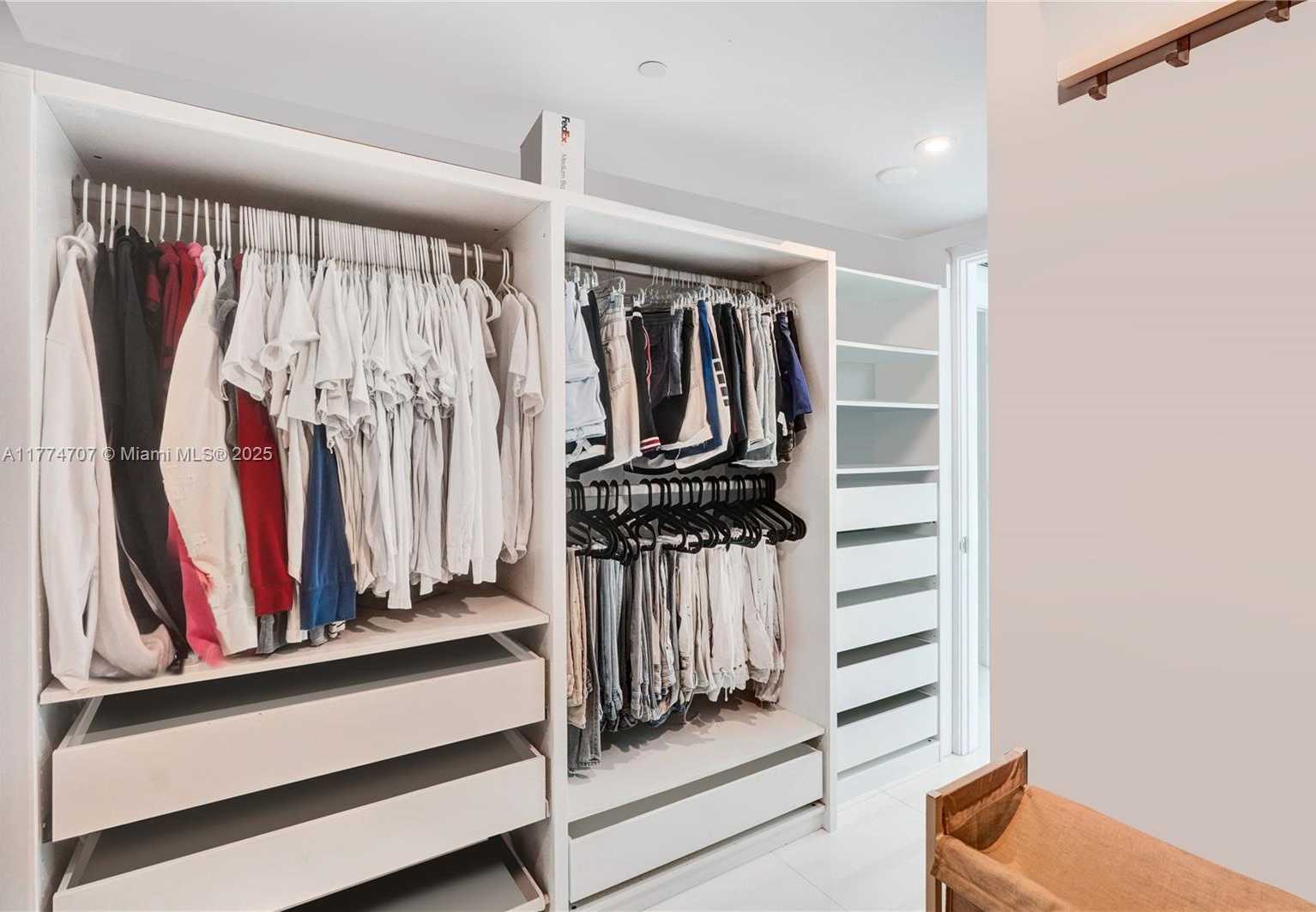 Small Image of 7935 EAST DR #803, North Bay Village Number 31
