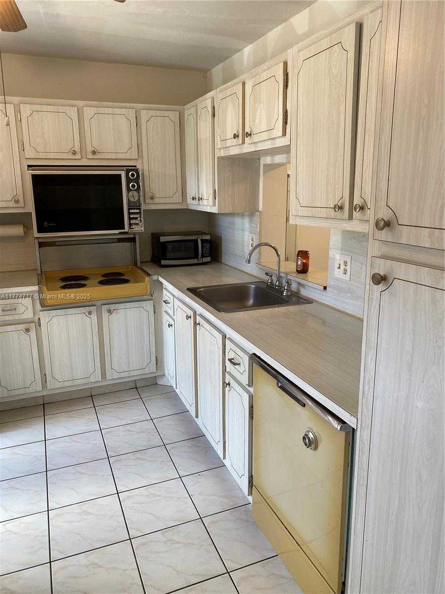 Small Image of 610 NORTH EAST 12TH AVE #308, Hallandale Beach Number 22