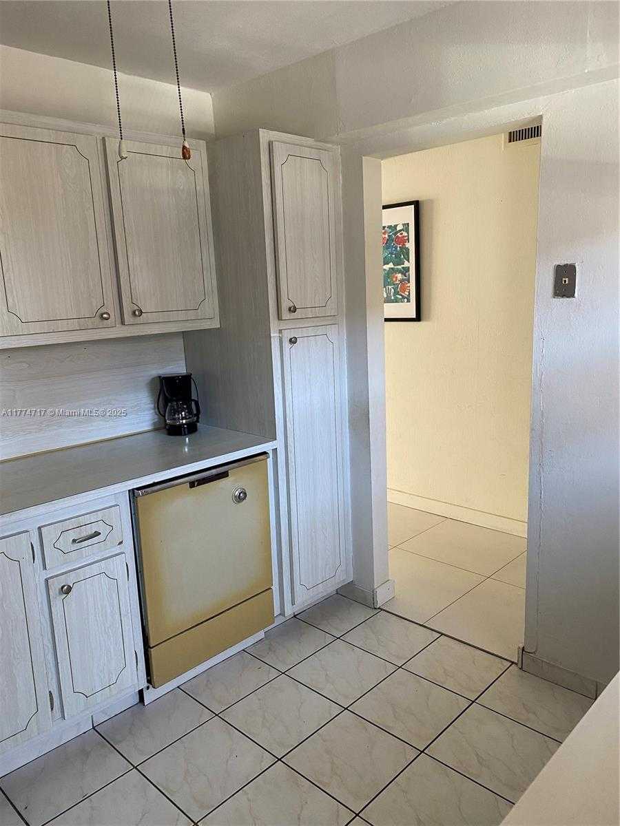 Small Image of 610 NORTH EAST 12TH AVE #308, Hallandale Beach Number 31