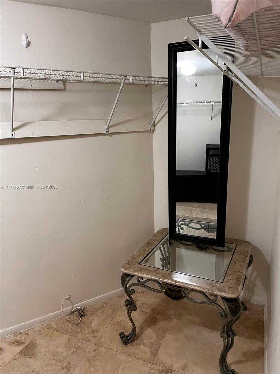Small Image of 5445 COLLINS AVE #L3, Miami Beach Number 20