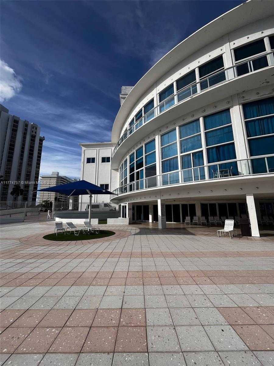 Small Image of 5445 COLLINS AVE #L3, Miami Beach Number 23