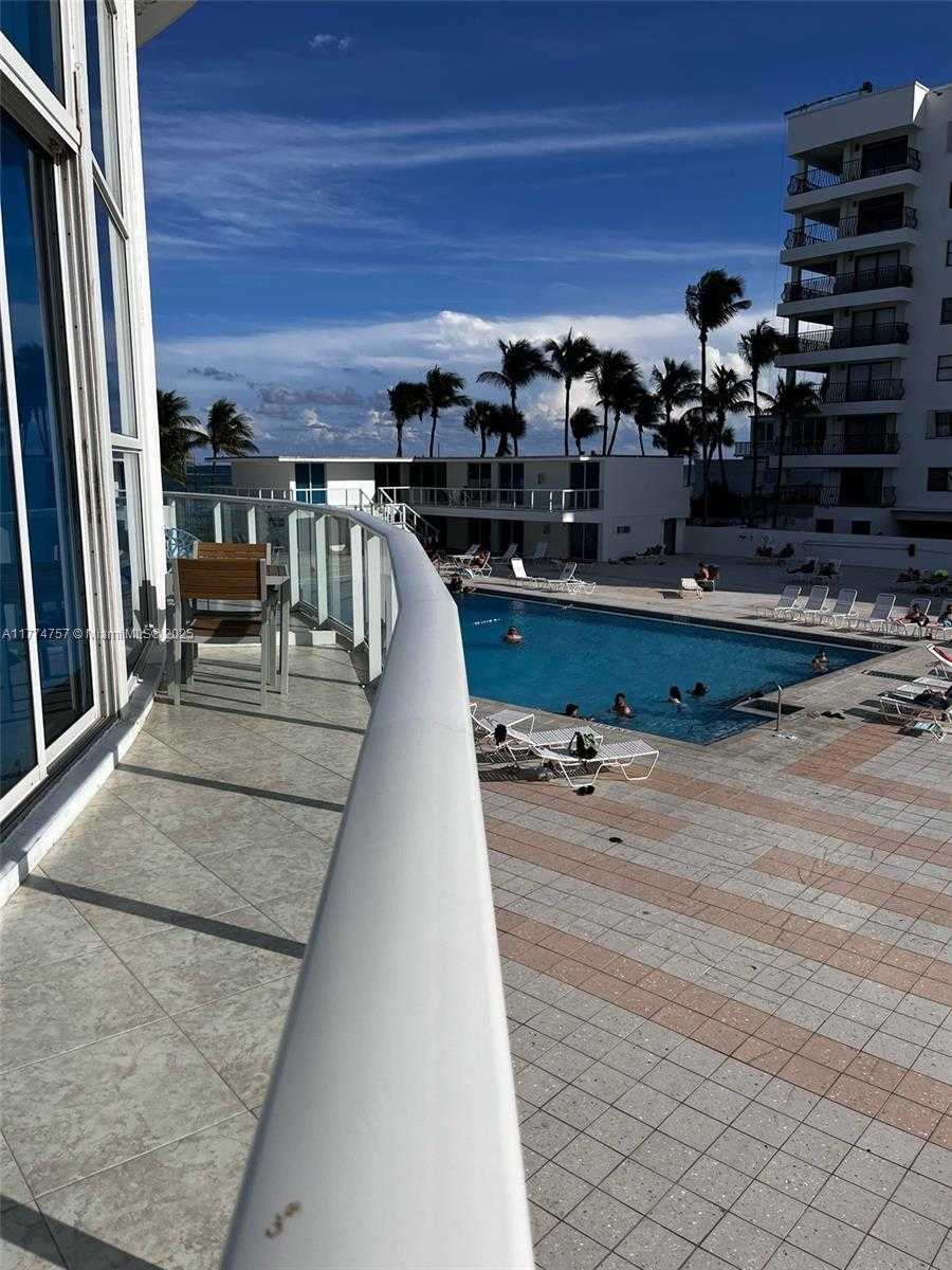 Small Image of 5445 COLLINS AVE #L3, Miami Beach Number 27