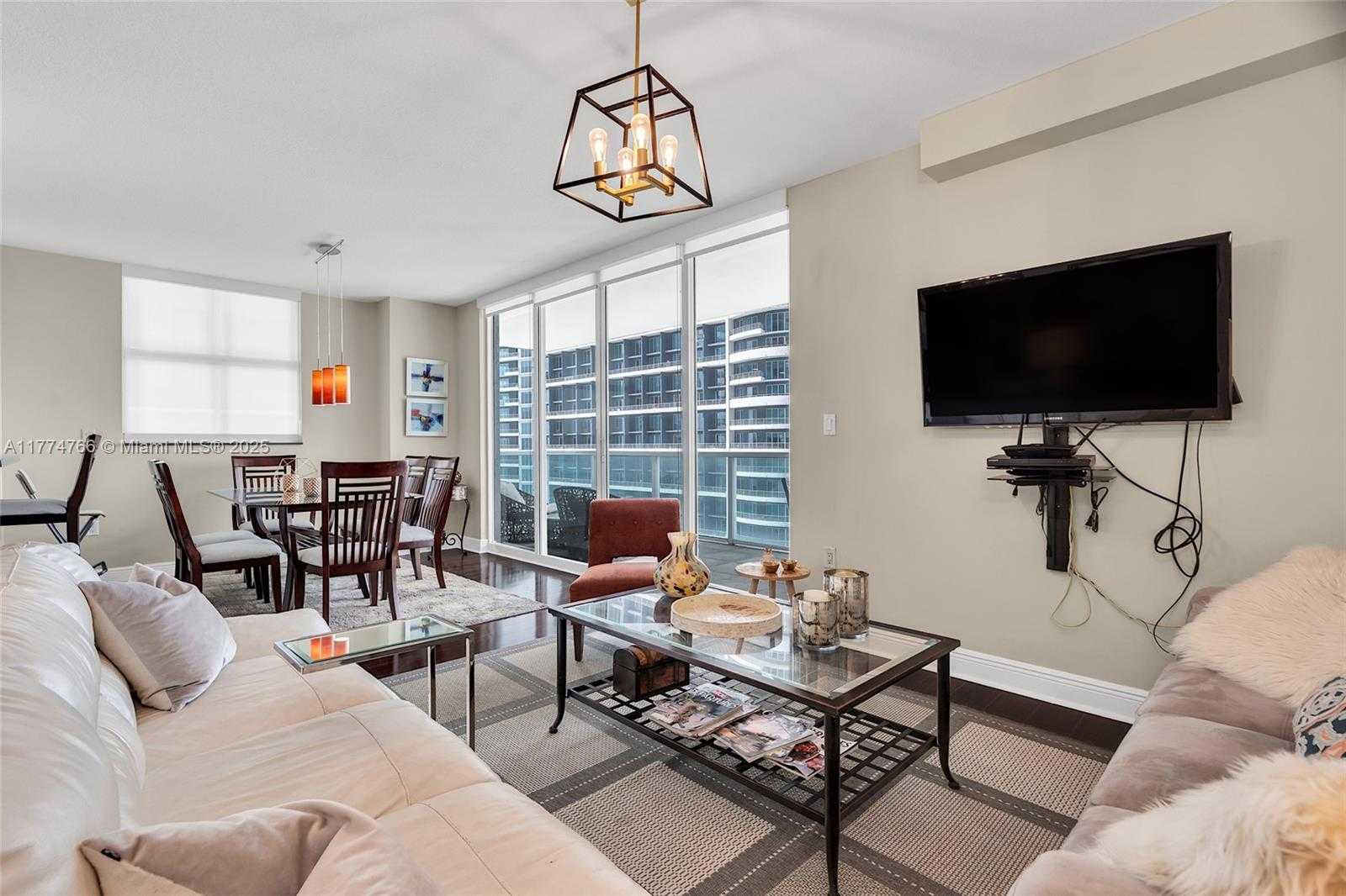 Small Image of 1250 SOUTH MIAMI AVE #2701, Miami Number 12