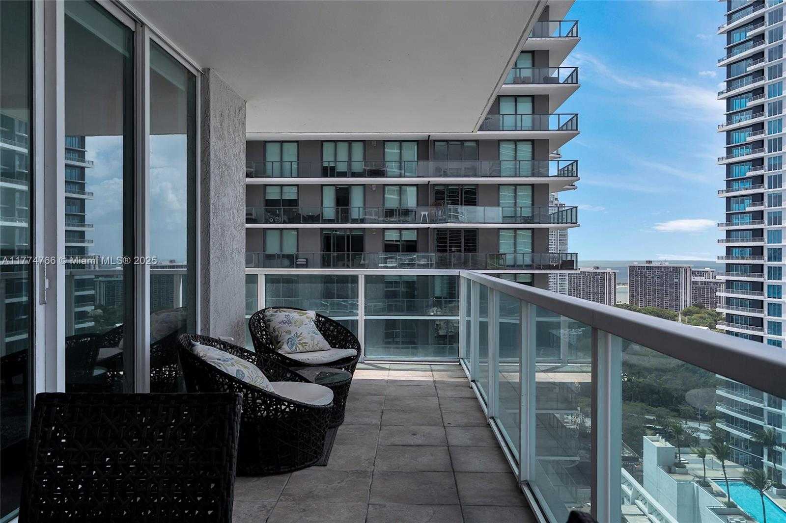 Small Image of 1250 SOUTH MIAMI AVE #2701, Miami Number 22