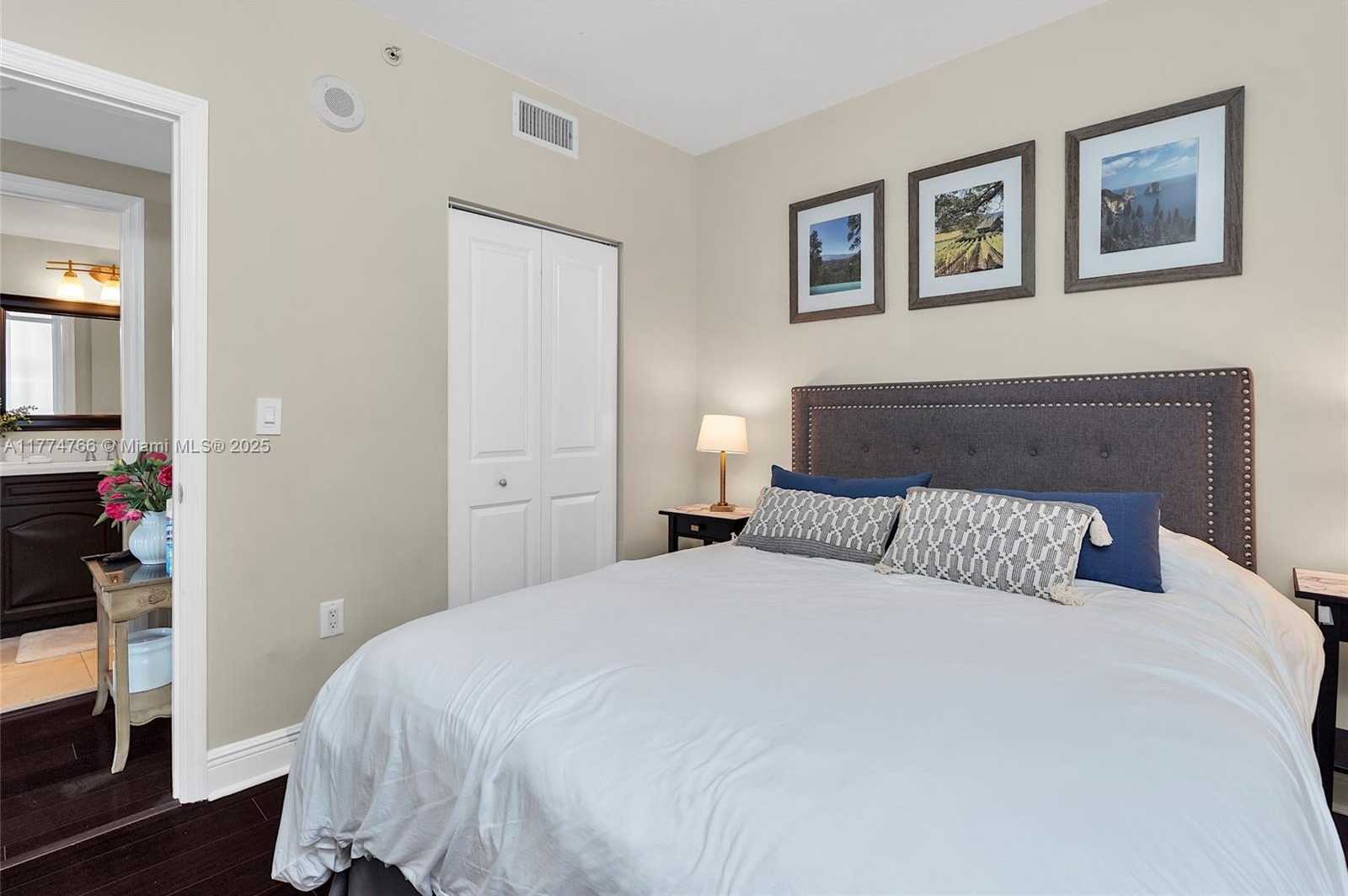 Small Image of 1250 SOUTH MIAMI AVE #2701, Miami Number 29